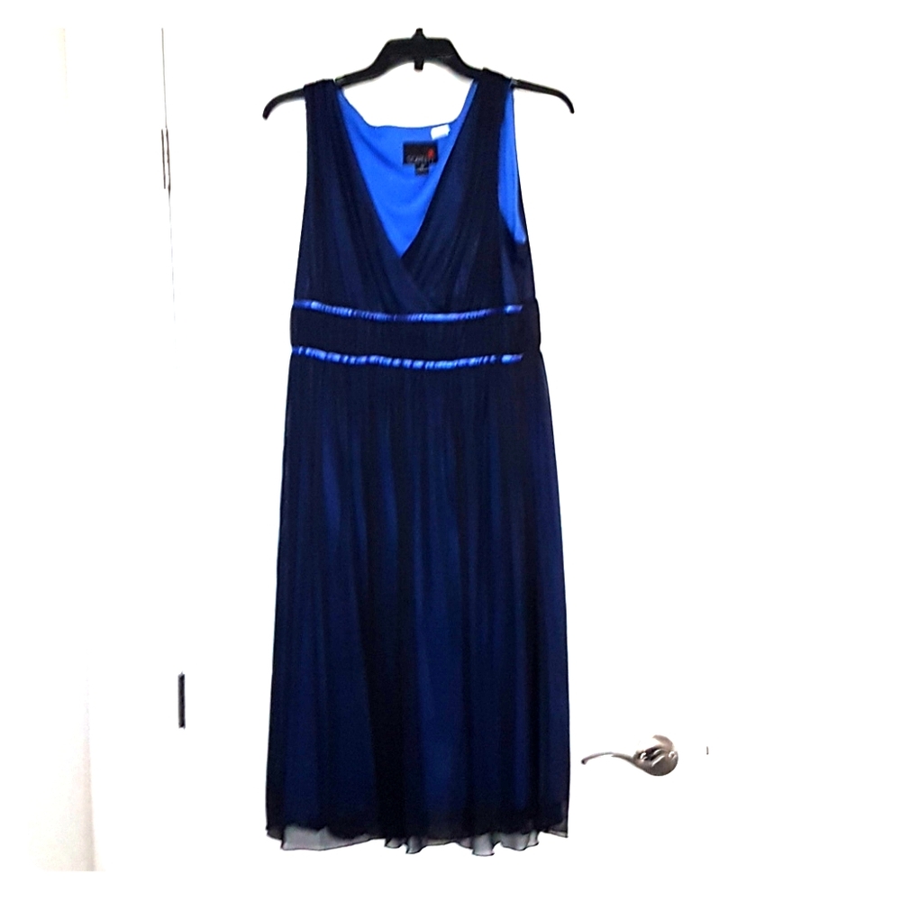 Scarlett Dress womens Size 12